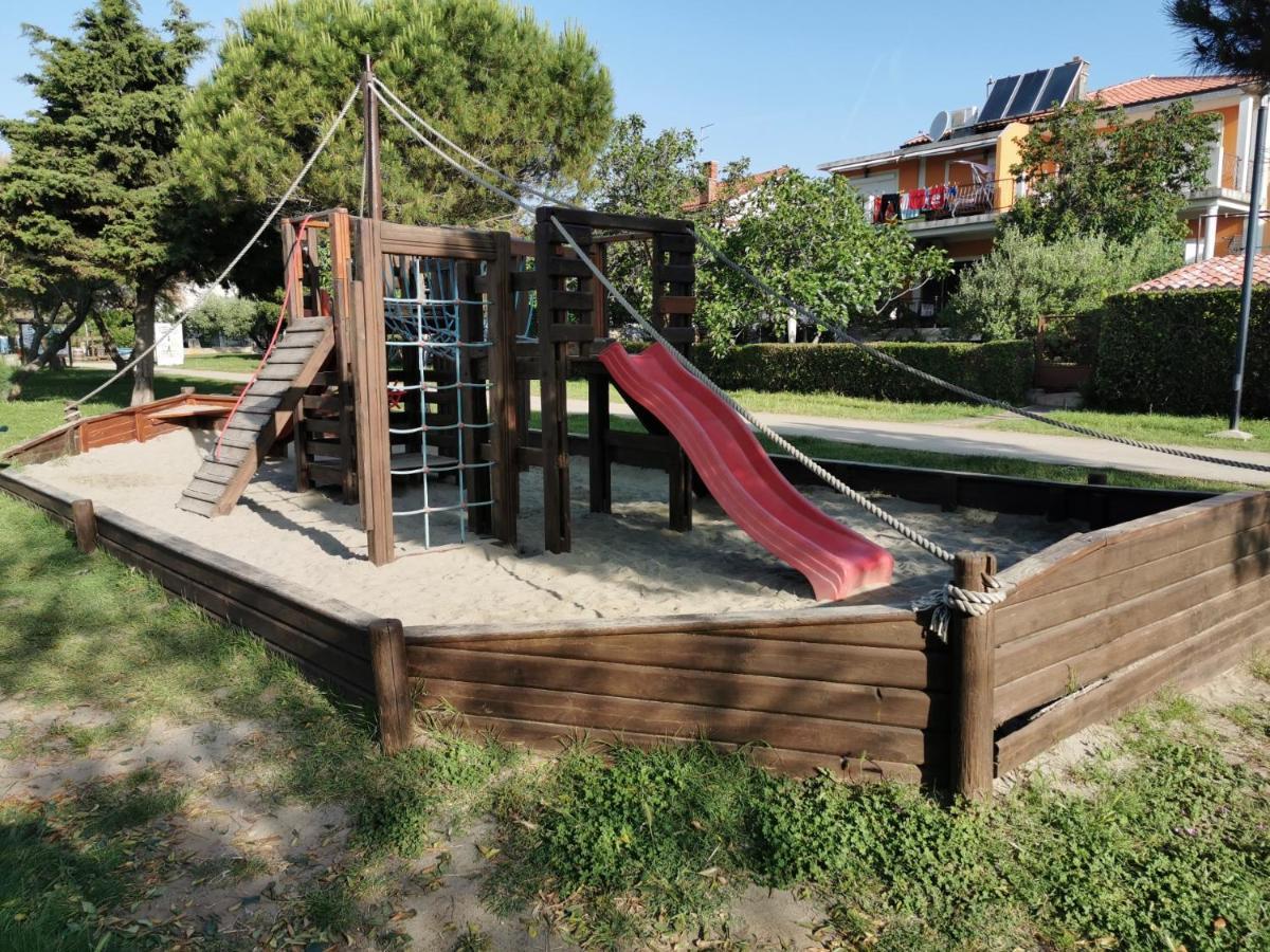Stella Deluxe Superior 5 Star Apartment, Your Piece Of Heaven By The Sea & Park, With Sea View Novigrad  Exterior photo