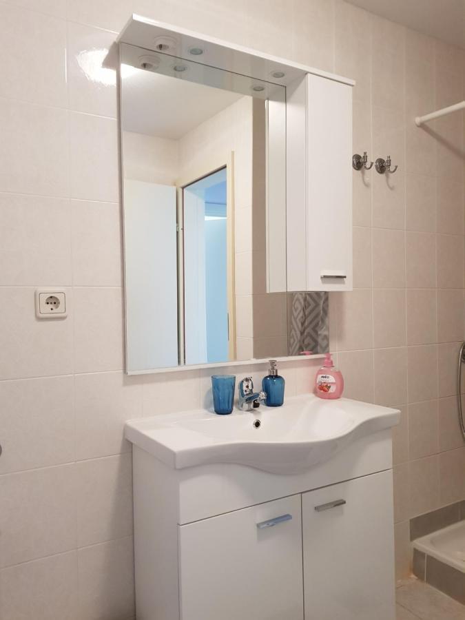 Stella Deluxe Superior 5 Star Apartment, Your Piece Of Heaven By The Sea & Park, With Sea View Novigrad  Exterior photo
